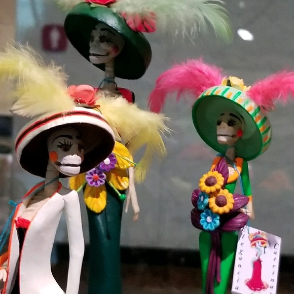 Meet your Posher, Ruth - Picture 1 of 1